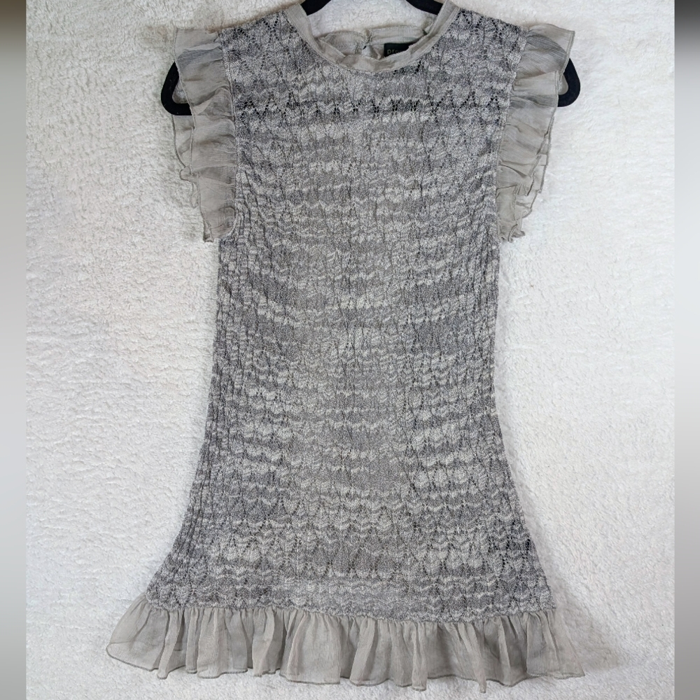 450-press Elegant Gray‎ Ruffle Tunic